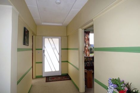 Photo of property in 17 Russell Street, Westport, 7825