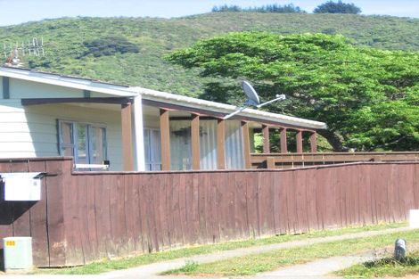 Photo of property in 8a Amber Grove, Birchville, Upper Hutt, 5018