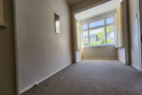 Photo of property in 354 Adelaide Road, Newtown, Wellington, 6021