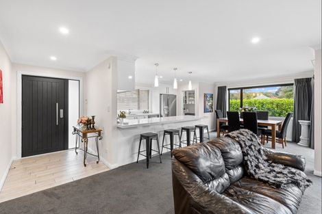 Photo of property in 12 Middleton Way, Ashhurst, 4810