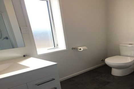 Photo of property in 4/10 Burrows Place, Frankton, Hamilton, 3204