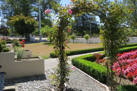 Photo of property in 35 Mount Cook Road, Fairlie, 7925