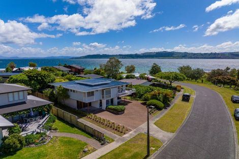 Photo of property in 24 Pokaka Crescent, Wharewaka, Taupo, 3330