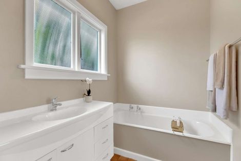 Photo of property in 4 Muirson Avenue, Hoon Hay, Christchurch, 8025