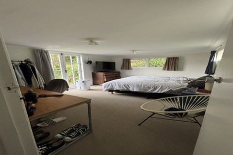 Photo of property in 107 Parkvale Road, Karori, Wellington, 6012