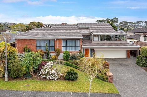 Photo of property in 16 Renoir Street, West Harbour, Auckland, 0618