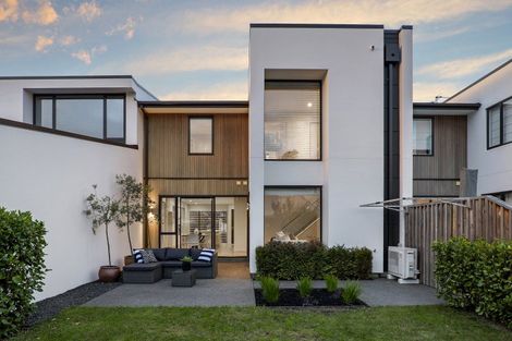 Photo of property in 4 Dave Jamieson Lane, Hillmorton, Christchurch, 8024