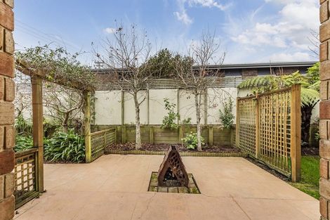 Photo of property in 18 Pukemere Way, Pukerua Bay, 5026