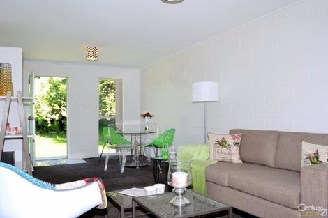 Photo of property in 21 Landscape Road, Papatoetoe, Auckland, 2025