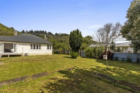 Photo of property in 24 Brees Street, Epuni, Lower Hutt, 5011