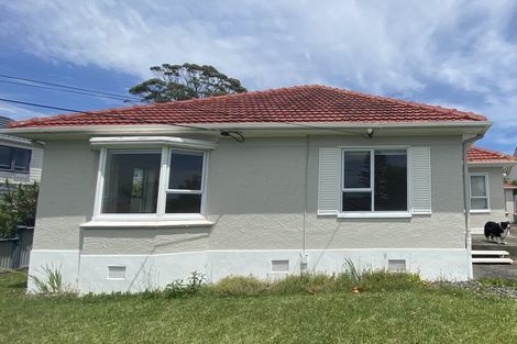 Photo of property in 22 Niccol Avenue, Narrow Neck, Auckland, 0624