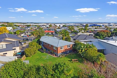 Photo of property in 39 Links Avenue, Mount Maunganui, 3116