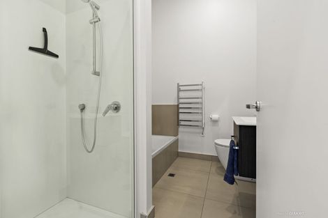 Photo of property in 14/62u Spenmoor Street, Newlands, Wellington, 6037