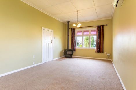 Photo of property in 41 Ross Street, Woodville, 4920