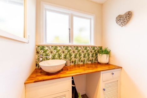 Photo of property in 72 Acacia Drive, Levels, Timaru, 7973