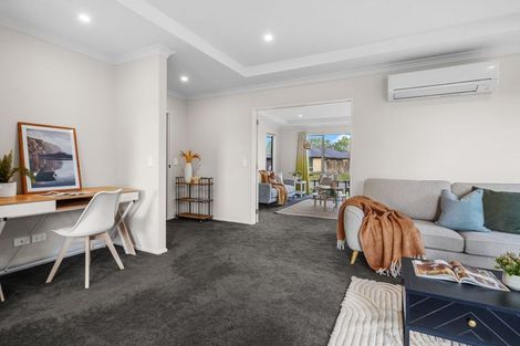 Photo of property in 10 Kokoda Street, Halswell, Christchurch, 8025