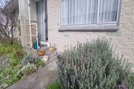 Photo of property in 2/12 Jillett Street, Titahi Bay, Porirua, 5022