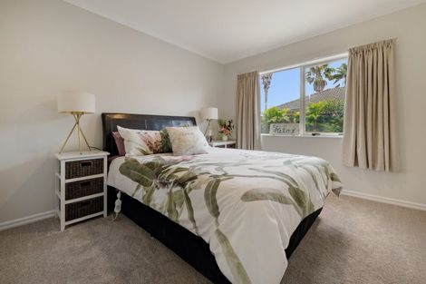 Photo of property in 90 Santa Monica Drive, Papamoa Beach, Papamoa, 3118