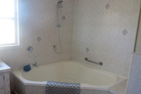 Photo of property in 52 Burr Road, Otorohanga, 3974