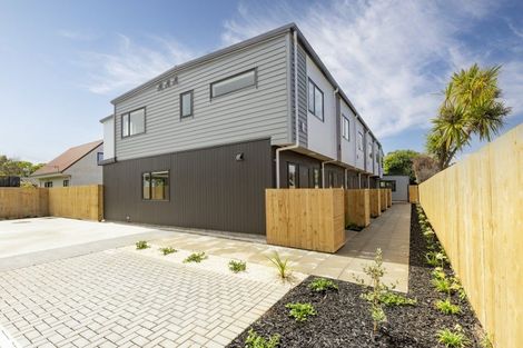 Photo of property in 2/10 Orchard Street, Wadestown, Wellington, 6012