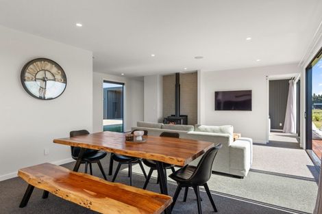 Photo of property in 64 Summers Road, Darfield, 7571