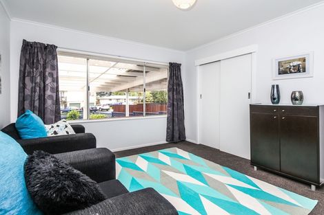 Photo of property in 44 Hartley Terrace, Massey, Auckland, 0614