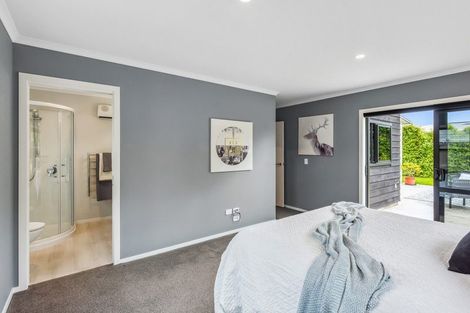Photo of property in 35 Gallipoli Place, Paraparaumu, 5032