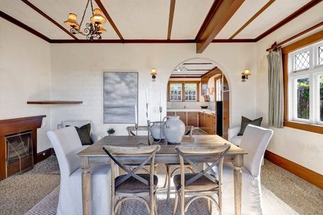 Photo of property in 4 Kitchener Terrace, Moturoa, New Plymouth, 4310