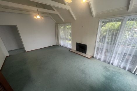 Photo of property in 3 Mcenroe Grove, Naenae, Lower Hutt, 5011