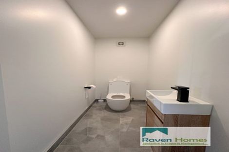 Photo of property in 49d Royal View Road, Te Atatu South, Auckland, 0610