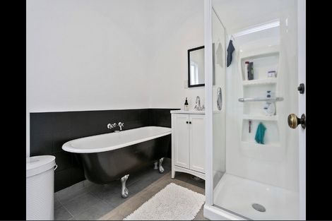 Photo of property in 56 Hall Street, Cambridge, 3434