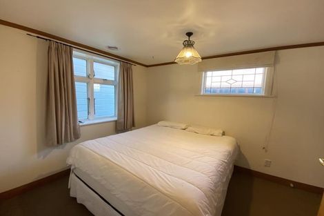 Photo of property in 6 Tringham Street, Karori, Wellington, 6012