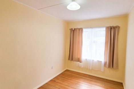 Photo of property in 52 Sunny Grove, Wainuiomata, Lower Hutt, 5014
