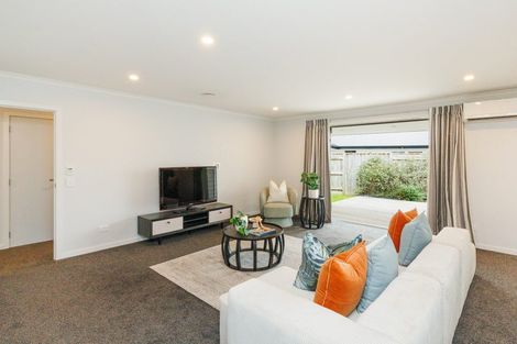 Photo of property in 30 Freedom Drive, Kelvin Grove, Palmerston North, 4414