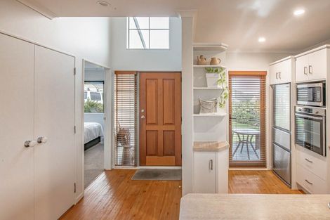 Photo of property in 22 Lakeridge Close, Rangatira Park, Taupo, 3330