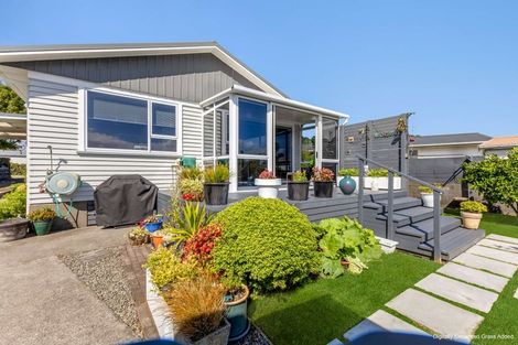 Photo of property in 39 Carey Street, Waitara, 4320