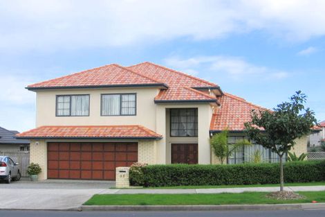 Photo of property in 21 Middlefield Drive, East Tamaki Heights, Auckland, 2016