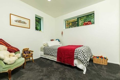Photo of property in 33a Galaxy Drive, Mairangi Bay, Auckland, 0630