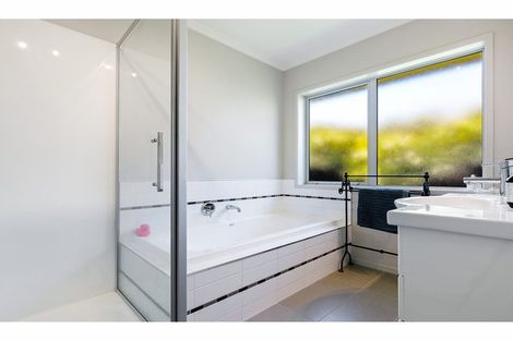 Photo of property in 16 Northwater Drive, Northwood, Christchurch, 8051