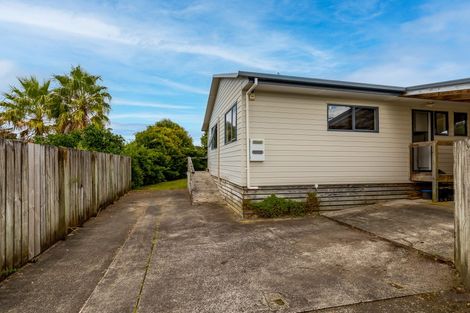 Photo of property in 1/3 Matama Road, Glen Eden, Auckland, 0602