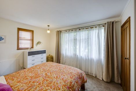 Photo of property in 14 Barker Road, Marewa, Napier, 4110