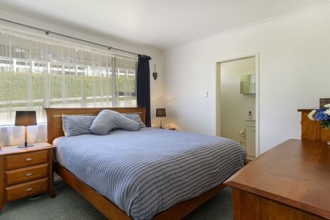 Photo of property in 70 Hinewa Road, Otumoetai, Tauranga, 3110