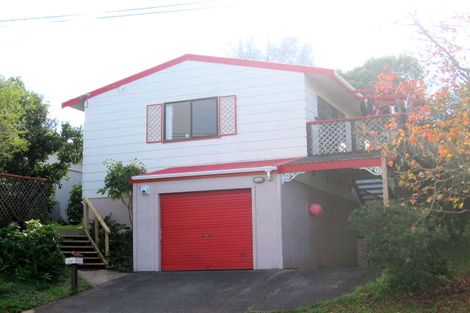 Photo of property in 20 Donovan Avenue, Massey, Auckland, 0614