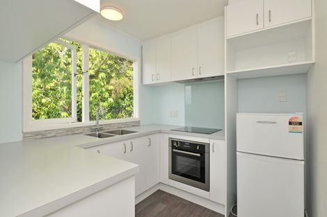 Photo of property in 76b Collier Avenue, Karori, Wellington, 6012