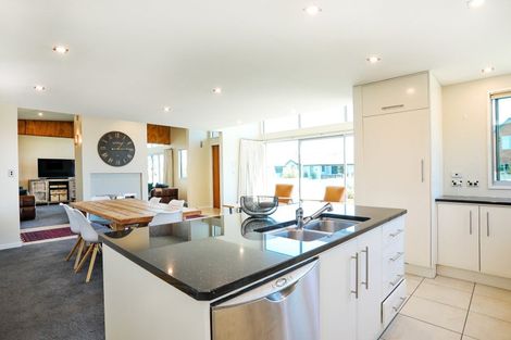 Photo of property in 83 Rosewood Drive, Rosedale, Invercargill, 9810