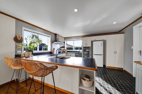 Photo of property in 10 Maire Street, Hawera, 4610