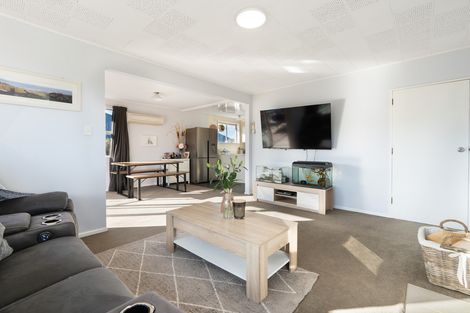 Photo of property in 27 Lynas Street, Outram, 9019