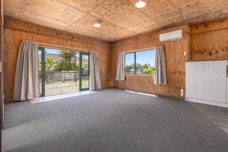 Photo of property in 20 Te Manuao Road, Otaki, 5512