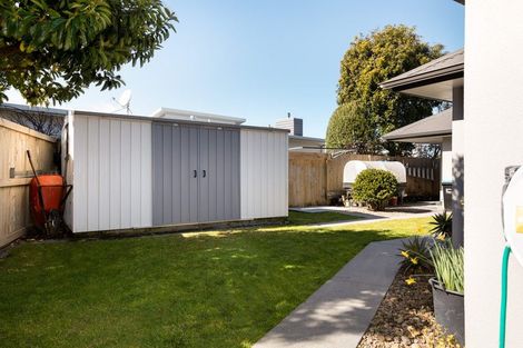 Photo of property in 25 Madison Street, Cambridge, 3434