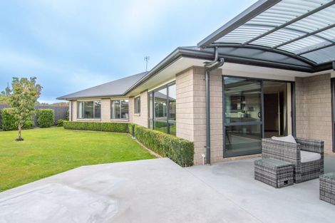 Photo of property in 20 Millbrook Place, Ashhurst, 4810